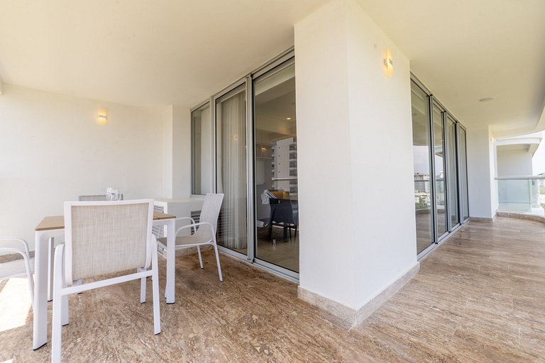 Cartagena Beach Resort 920